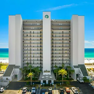 https://emerald-towers.panamacity-beachhotels.com